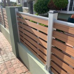 New style fence thin lath fenc